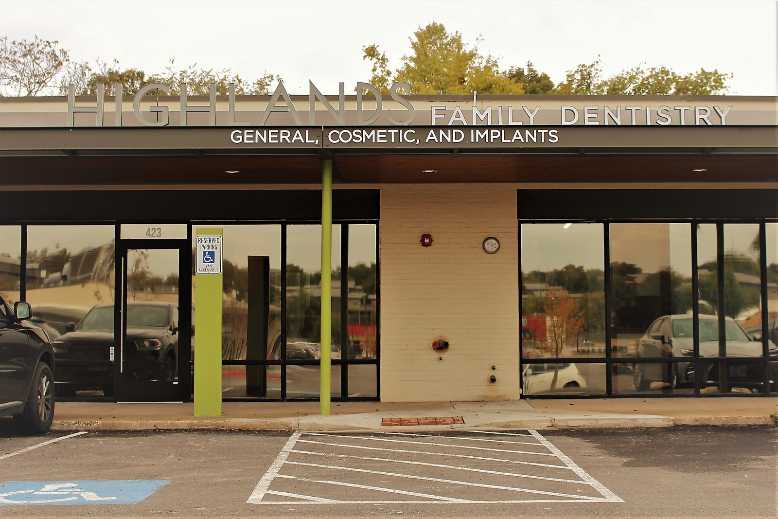 Highlands Family Dentistry office interior